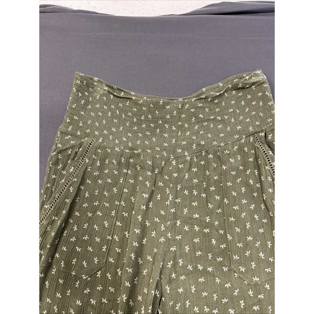 3 Dots Green Pants Size Medium Pockets - Picture 4 of 9